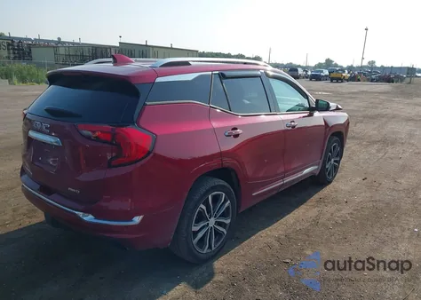 2018 GMC Terrain Denali z USA, uszkodzony, nr VIN 3GKALXEX8JL170576